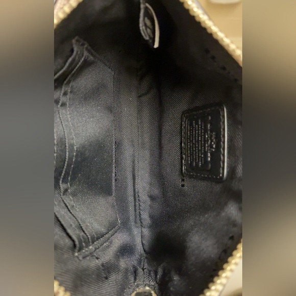 Coach x Coachella Fire Dancer Shoulder Bag with Matching Wristlet - Picture 9 of 9